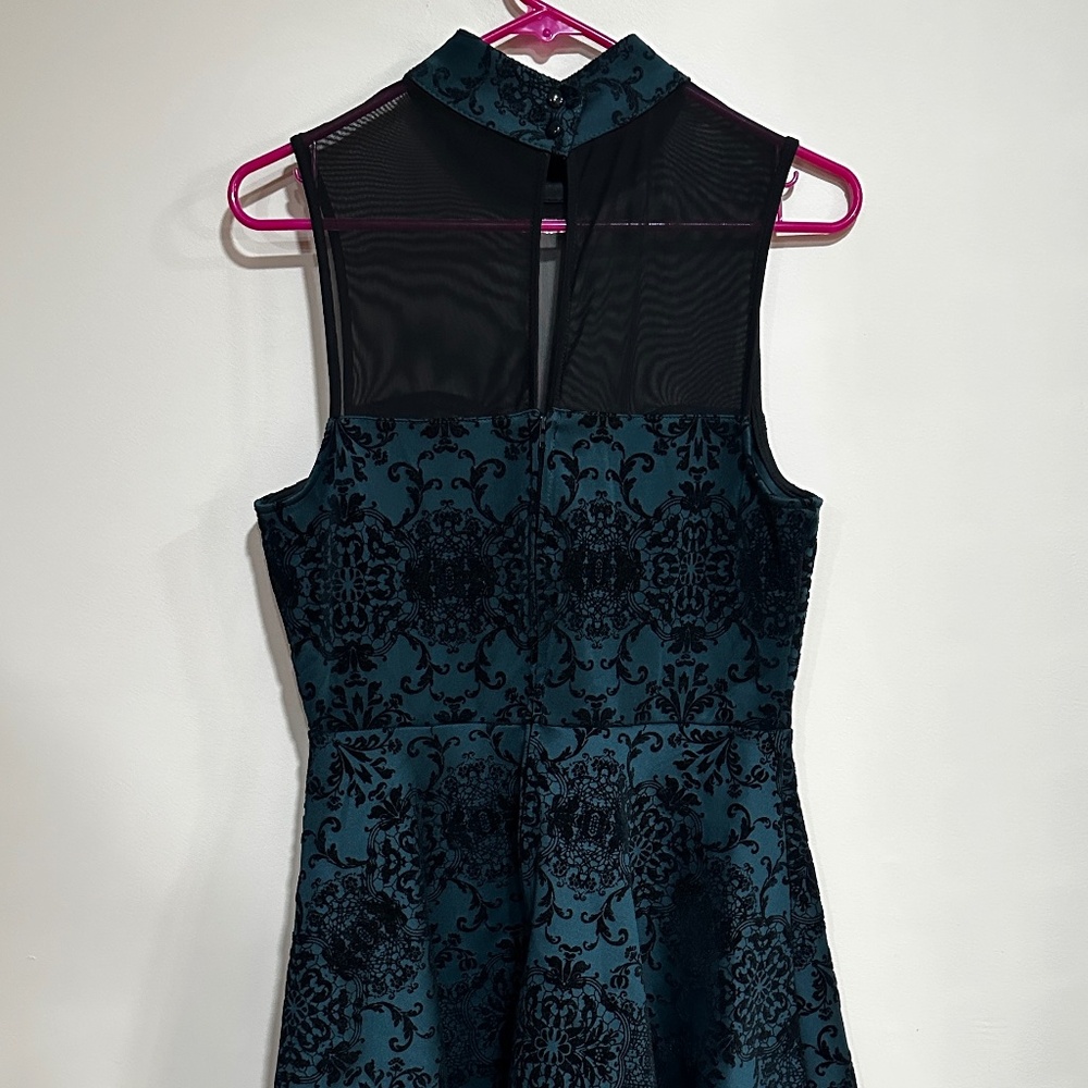 Teal Semi Formal Dress with Black Velvet Pattern Size 9